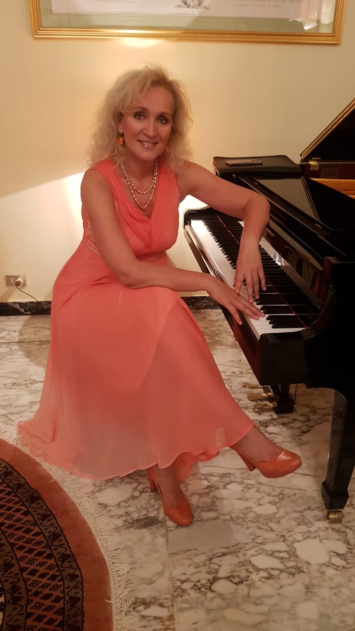 Portrait. Olga in Zdorenko in Brussels!  - Récital de piano solo. Événement de Tatiana Malganova et La Ronde Musicale. 2024-04-18